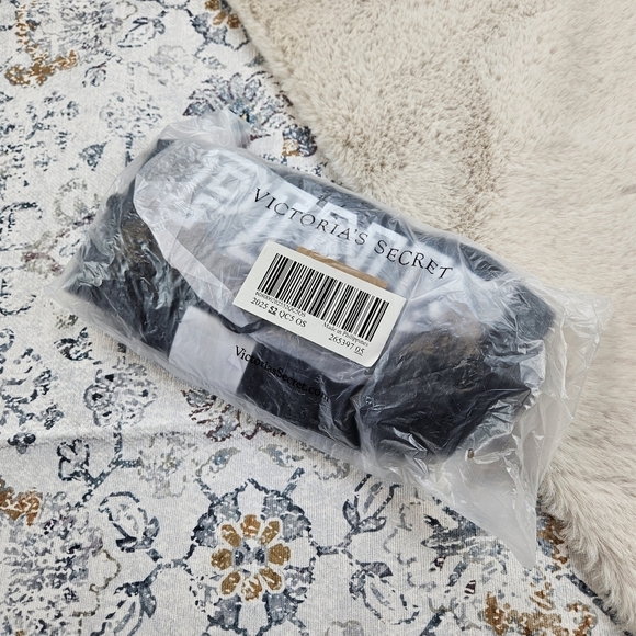 Victoria's Secret PINK Convertible Backpack Fanny Pack - Picture 4 of 6